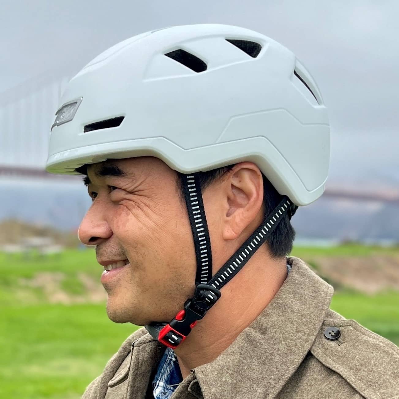 Lightning | XNITO Helmet | E-bike Helmet - Image 6